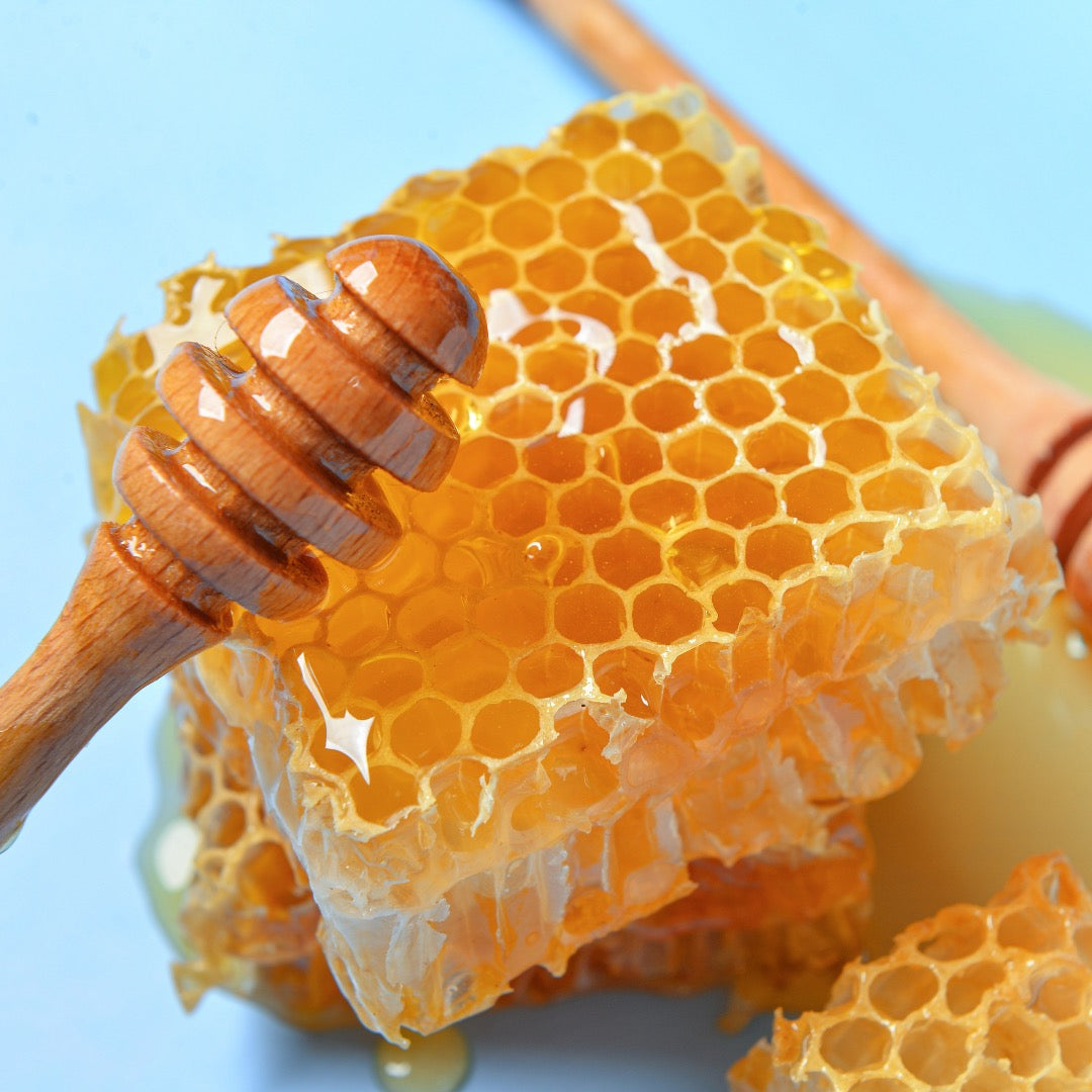 A Guide to Honey's Rich Flavors and Health Benefits